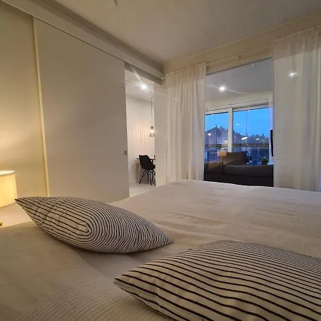 公寓 Uusi 4 Hengelle Hiekkasaerkillae *