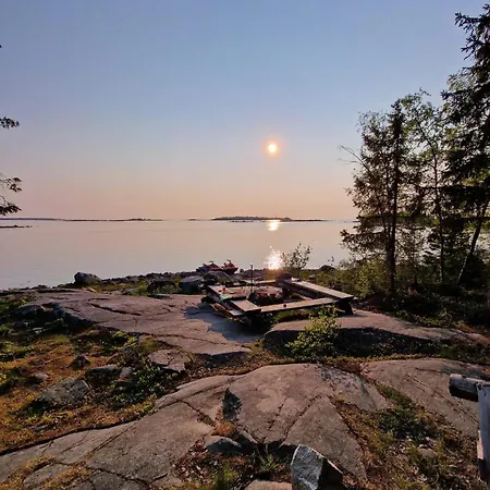 Uusi 4 Hengelle Hiekkasaerkillae Apartment *