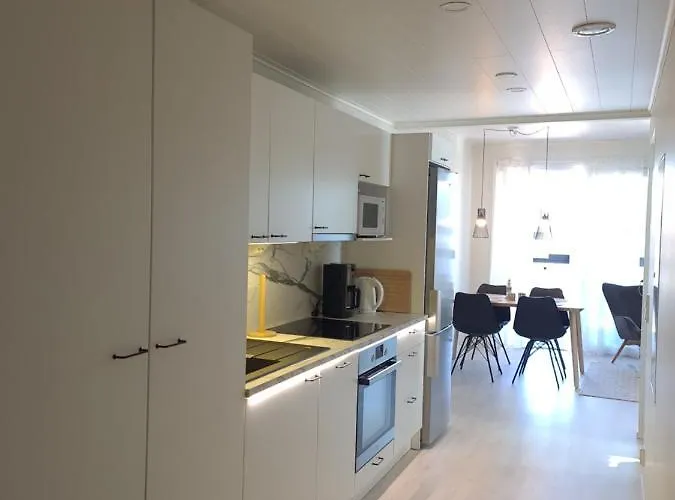 Uusi 4 Hengelle Hiekkasaerkillae Apartmán *